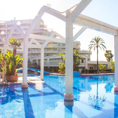 Benal Ii, Estudio Con Parque Acuatico Y Vistas Al Mar. Benalmadena